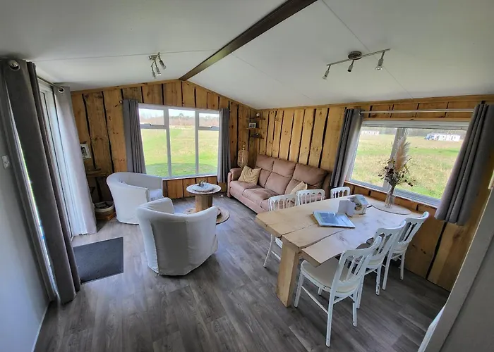 Hoeve Twente - De Buizerd Chalet *